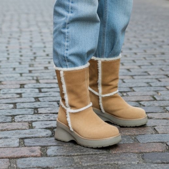 None Shoes - Y2K Sherpa and Suede boots. Size 7 5